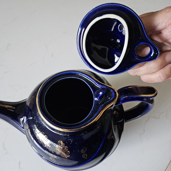 Hall made in USA vintage tea pot 6 cup cobalt blue - Picture 2 of 5